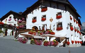 Schlosshotel Chaste